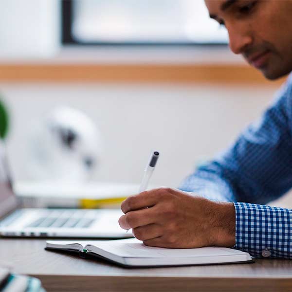 Importancia de aplicar el verbo hacer en tu emprendimiento